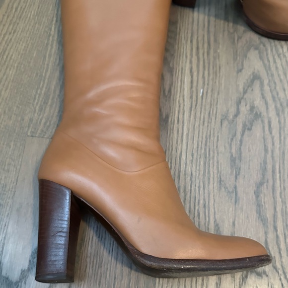 Vintage MaxMara Leather Tall Heeled Boots - sz 8 - Picture 4 of 13